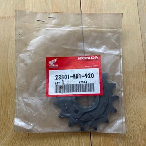 新品、未使用 ホンダ純正部品 スプロケット