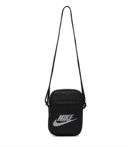 NIKE ナイキ ショルダーバック BA5871-010 黒 ブラック 新品未使用 送料込み