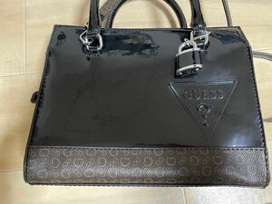 GUESS ショルダーバッグ