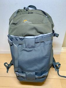 Lowepro ロープロ　フリップサイドトレックBP 450AW 12.9L グレー/ダークグリーン