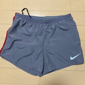 NIKE ナイキ ランニングパンツ　M グレー