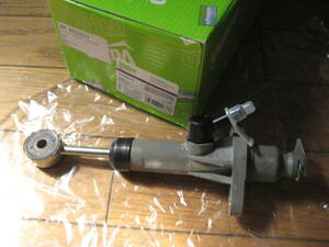  new goods! VALEO company manufactured Alpha Romeo GT 147 right steering wheel clutch master cylinder 55196187 46780400 46776357