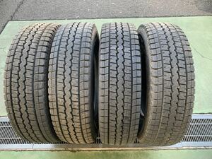 ダンロップ　スタッドレス　ウインターマックス　195/80R15 107/105LT 9部山