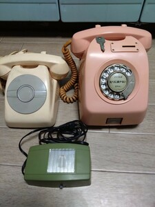 ① telephone machine antique public telephone 674-A1 key equipped dial less telephone machine . light type arrival display vessel 