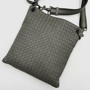 1円【美品】BOTTEGA VENETA ボッテガヴェネタ メンズ イントレチャート ショルダーバッグ サコッシュ ポシェット 斜め掛け レザー グレー