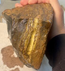 アフリカ産超巨石天然レアタイプタイガーアイ原石3.44kg