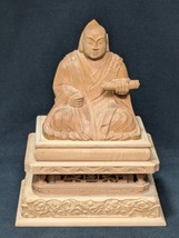 仏像② 日蓮上人 白檀 香木 木彫 仏教美術 日蓮聖人 古美術 高さ 16cm 東洋美術 彫刻_画像2
