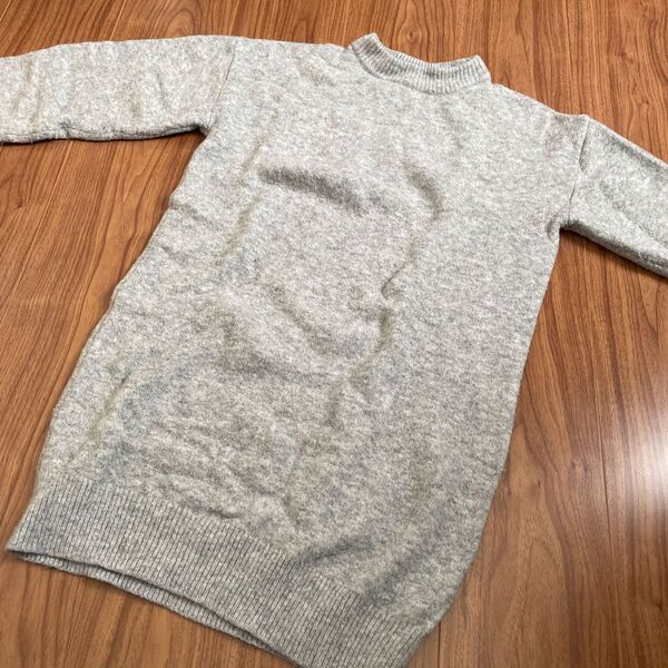 女の子 140 ニット グレー ニットセーター セーター UNIQLO ユニクロ セーター ロング ニットワンピース