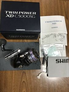 管理No.42 美品 17 SHIMANO シマノ TWIN POWER ツインパワー XD C5000XG リール