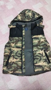 * free shipping *GapKids down vest 160 size camouflage pattern hood removal possibility 