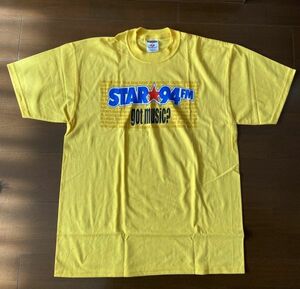 新品未使用★STAR94FM★ ロゴ入りTシャツ★イエロー★オリジナル★非売品★アメリカ★アトランタ