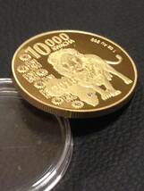 Z16-19)海外丸形記念金貨、コイン、メダル*2015アフリカ　ライオン*参考品1枚　ゴールド_画像3