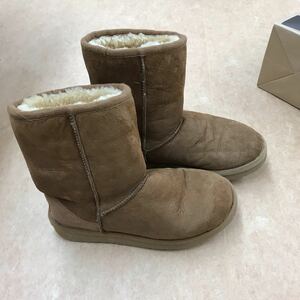 17日まで期間限定割引　 9800円→8500円　アグ UGG ムートンブーツ レディース