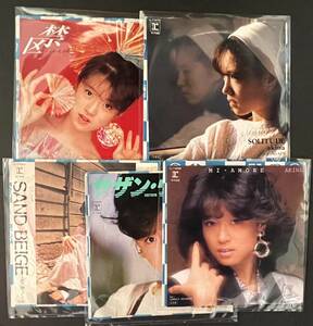 【中古レコード】中森明菜　シングルレコード　５枚セット