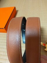 エルメス　HERMES　メンズ　レディース　リバーシブル　バックル　ベルト　ゴールド　黒　ブラック　キャメル　XS　小さいサイズ　細身_画像4