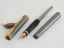 2189【万年筆 PARKER パーカー 18K プルミエ Premier XF シルバー系 ケース入り】筆記用具 文房具_画像5