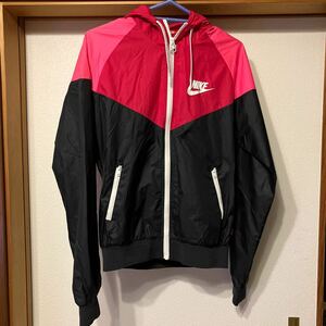 NIKE ナイキ ナイロン ジャケット ウィンド ランナー WINDRUNNER ジップアップナイロンパーカー レディース トップス 545909-014