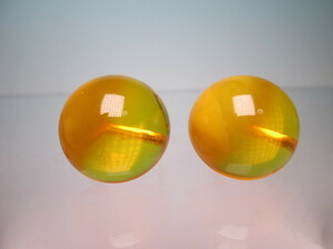 * natural yellow color amber. earrings 