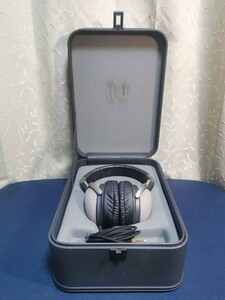 SONY MDR-CD3000　ソニー 密閉型ステレオヘッドホン (*Made in Japan)