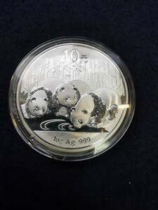 中華人民共和国 2013 10元　1oz AG.999 銀貨　パンダ　記念銀貨*