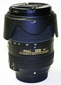 ● Nikon DX VR AF-S NIKKOR 18-300mm F3.5-6.3G ED・完動良品