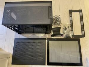 COOLERMASTER MASTERBOX NR200P