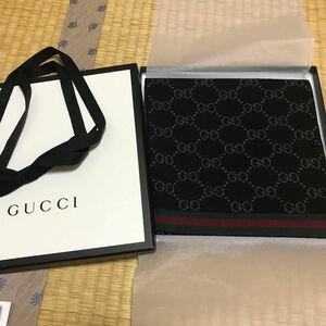 【未使用】タグ付！ラッピング済み　メンズマフラー GUCCI グッチ