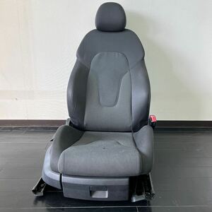  Audi TT coupe seat 8J driver's seat original fabric manually operated seat rail attaching seat belt 