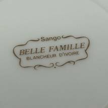 美品 sango BELLE FAMILLE 陶器 サンゴ カップ＆ソーサー 5客 プラスお皿1枚 花柄 陶器 洋食器　綺麗な花柄 ベルファミール かわいい花柄_画像7