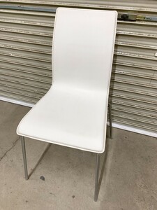 中古 東京インテリア CA-018 ダイニングチェア 白 ホワイト 合皮 いす イス 椅子 家具 引取歓迎 茨城県常陸大宮市根本 231227や7 I11 220