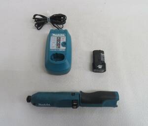 40876 makita マキタ 充電式ペンインパクトドライバー モデル TD020D バッテリー 充電器セット 中古 工具