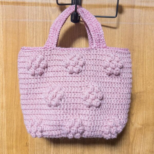 【セール】ぽこぽこ　お花模様　ニットバック　トートバッグ　 手編み　毛糸バッグ　モチーフ編み物　バッグ