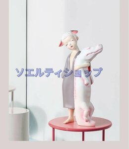 美品★芸術シリーズ　鰐と女の子　飾り物　お祝い　友達　親友　　リビング　玄関　