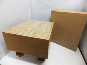 現状品・ジャンク扱い 将棋盤 木製 脚付き 盤の厚さ15cm強 詳細不明 / レトロ インテリア