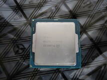 ★☆インテル CPU Intel i3-6100 第６世代CPU 中古 （動作品）☆★_画像2