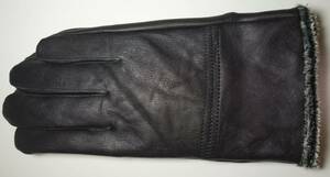 防寒＆保温　シンプルデザイン手袋　メンズ＆レディース兼用　本革（柔らかい）　伝統と進化　ふわふわ　暖かい　奉仕品