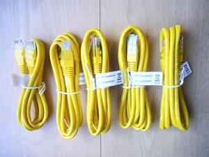 ◆ 新品未使用　LANケーブル　５本　ＣＡＴ５e　１．２メートル ◆