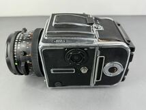 ジャンク■ HASSELBLAD 503CW ボディ Carl Zeiss Planar 2.8/80 T* レンズ 中判カメラ フィルム ハッセルブラッド ゆうパック_画像2