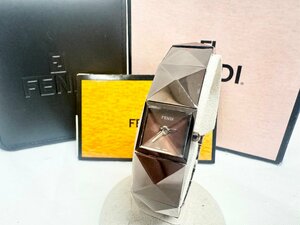 キングラム[27]FENDI フェンディ 4260L クオーツ レディース 腕時計 ★箱・ケース付き★不動★ジャンク扱い★１円～★【送料無料】