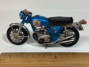 SATバイク　トリプルファイター　ブルマァク　ブルペット合金　ホンダCB750 