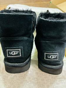 USED とってもあったかい UGG レディース ムートン ブーツ 24cm ブラック 箱付き