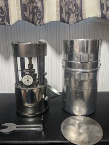 美品 COLEMAN 530 A46 コールマン ポケットストーブ キャンフ ストーブ GI ストーブ