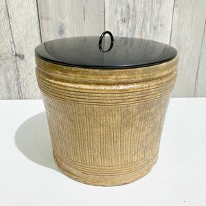 茶道具 水指 蓋付 サイズ直径17.5cm高さ16cm 茶道家整理品