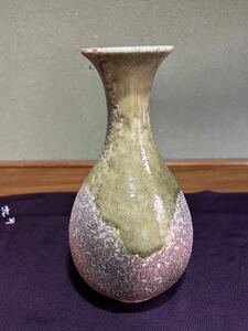 T 花瓶12 信楽焼　花瓶　サイズ:口径約8cm、胴回り直径約13.5cm、高さ約16.5cm 箱無し