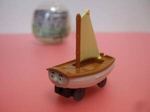 [skif]..!! mystery. sea . boat .. crack .. thing compilation [ Capsule Plarail Thomas ]