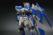 『HG RX-93-γ2 Hi-γガンダム プラモデル/バンダイ』機動戦士ガンダム逆襲のシャアプラモガンプラ完成品_画像9