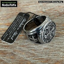 Stainless Steel Ring メダイリング 聖ベネディクト 祝福の言葉 ホーリーメダル リング 指輪 19号 ステンレススチール素材_画像3