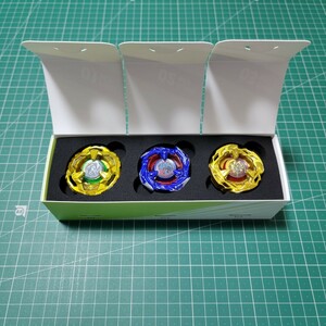 ベイブレードX 3on3デッキケース用スポンジ BEYBLADE X