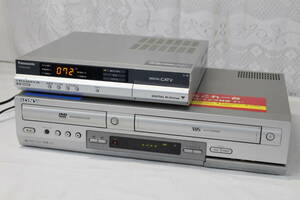 【1221D】SONY プログレッシブDVD一体型VHSビデオデッキ SLV-D303P + Panasonic HD CATVチューナー TZ-DCH1000 通電確認 ジャンク品
