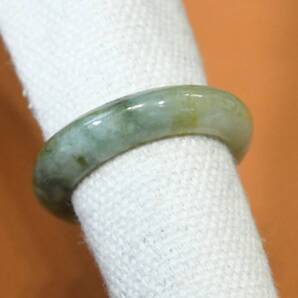J1135 ヒスイ 翡翠 リング 指輪 14.5号 ミャンマー ジェイド ジェダイト 送料無料